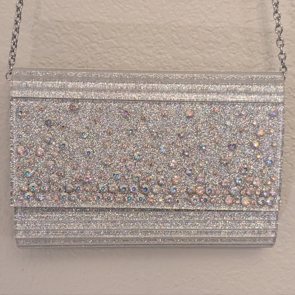 Kurt Geiger London Party Glitter Envelope Clutch in Silver